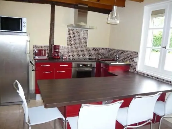 Feriehus Avec Jardin Confort A Luglon, Proche Ecomusee De Marqueze, Landes *